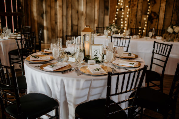 Wedding Table 2 in Pegasus Barn